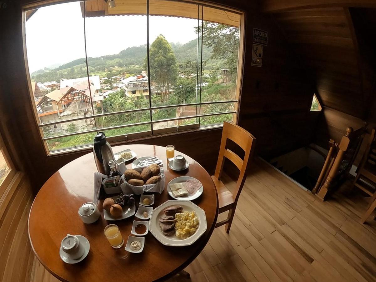 Hotel Heidinger Охапампа Екстер'єр фото