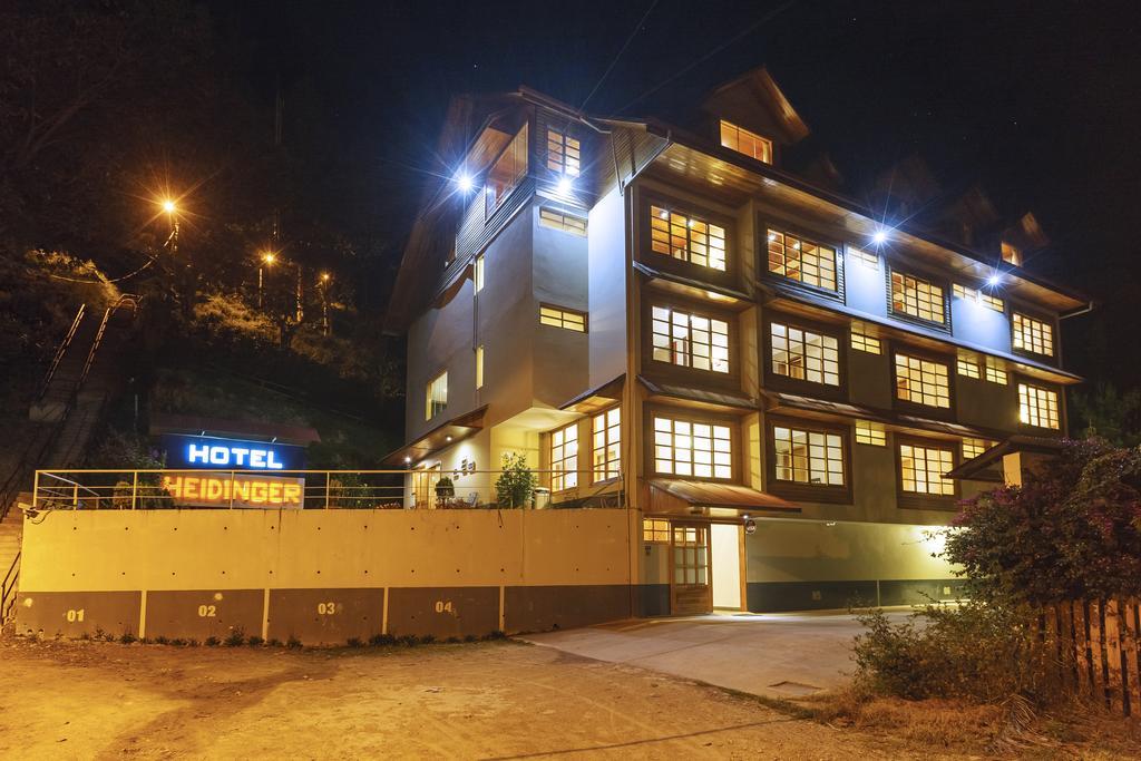 Hotel Heidinger Охапампа Екстер'єр фото